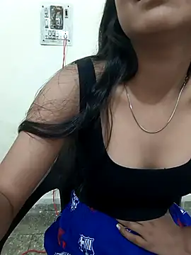 Snapshot of Aaradhna-_hoy chatting on 02-24-26, 05:05 Aaradhna- hoy online show from 02-24-26, 05:05