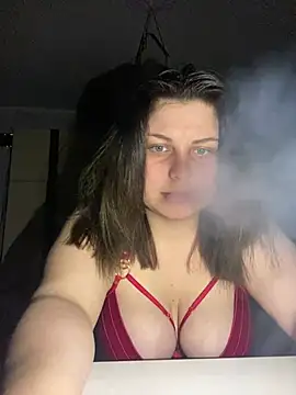 Snapshot of ShappireJoy chatting on 02-15-26, 11:34 ShappireJoy online show from 02-15-26, 11:34