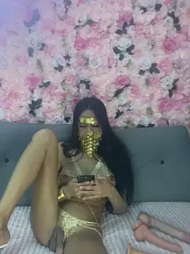 Snapshot of Ines-z chatting on 04-11-26, 09:19 Ines-z online show from 04-11-26, 09:19