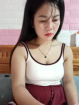 Snapshot of Ngocmai_lazdy chatting on 05-27-26, 11:35 Ngocmai lazdy online show from 05-27-26, 11:35