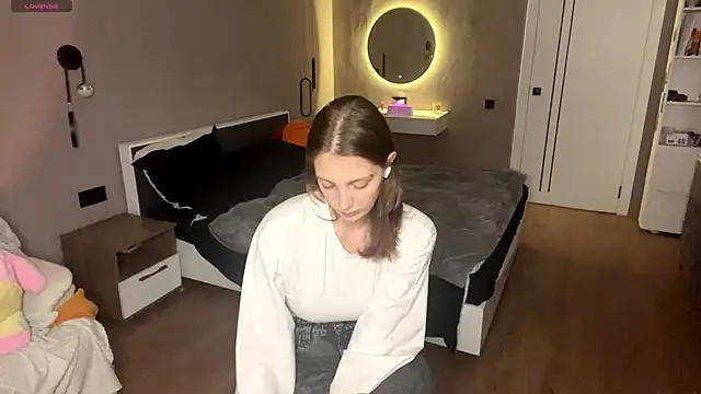 ChrisAmott online show from 04-02-26, 04:15