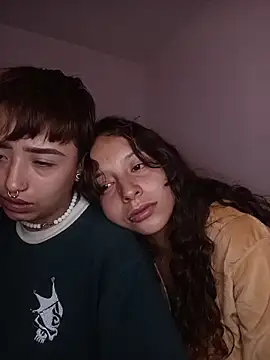 AlexxaAndRileyy online show from 03-08-26, 02:04