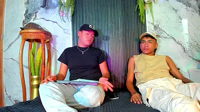 Snapshot of KeenNir_cruz chatting on 01-14-26, 08:25 KeenNir cruz online show from 01-14-26, 08:25