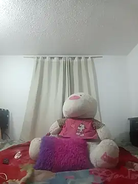 Snapshot of ebonysummer_ chatting on 06-02-26, 04:47 ebonysummer online show from 06-02-26, 04:47