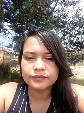 Snapshot of ebonysummer_ chatting on 06-06-26, 04:44 ebonysummer online show from 06-06-26, 04:44