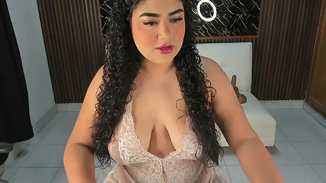 Snapshot of Karla18_ chatting on 05-11-26, 02:34 Karla18 online show from 05-11-26, 02:34