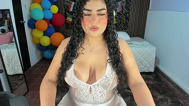 Snapshot of Karla18_ chatting on 07-14-26, 03:29 Karla18 online show from 07-14-26, 03:29