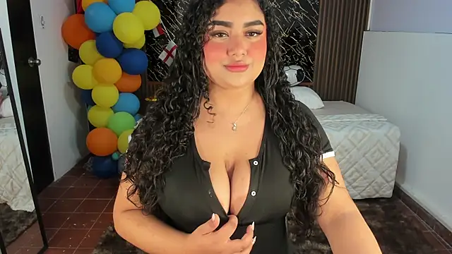 Snapshot of Karla18_ chatting on 07-17-26, 03:07 Karla18 online show from 07-17-26, 03:07