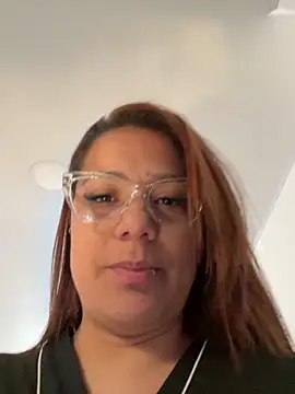 Pretty  Milf online show from 05-30-26, 12:35