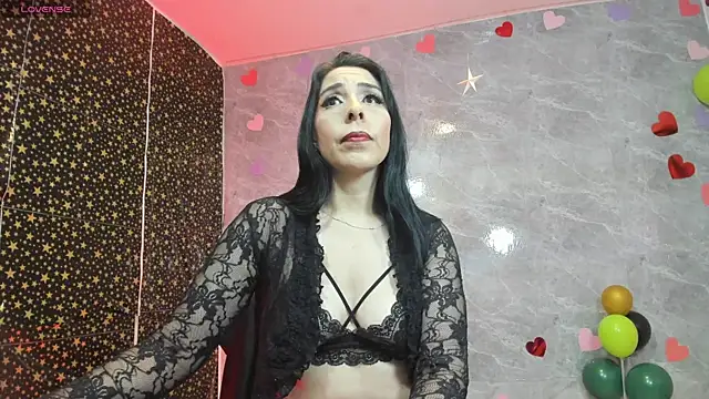 adellelennoxx online show from 04-18-26, 08:51