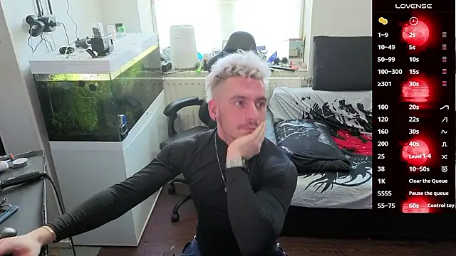 Rayzel White online show from 03-04-26, 12:11