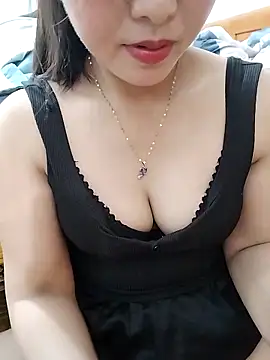Snapshot of MaiNgoc_sexy chatting on 04-21-26, 05:14 MaiNgoc sexy online show from 04-21-26, 05:14