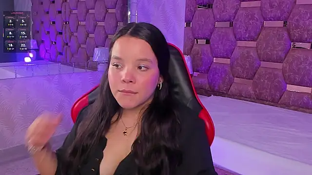 LilyPetite  online show from 01-16-26, 04:16