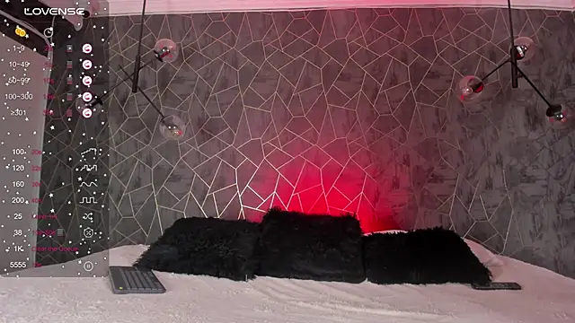 Snapshot of tiarha_18 chatting on 02-05-26, 04:17 tiarha 18 online show from 02-05-26, 04:17