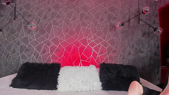 Snapshot of tiarha_18 chatting on 02-27-26, 08:47 tiarha 18 online show from 02-27-26, 08:47