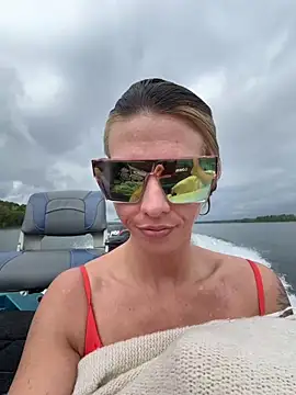 tastemecaroline online show from 04-13-26, 04:45