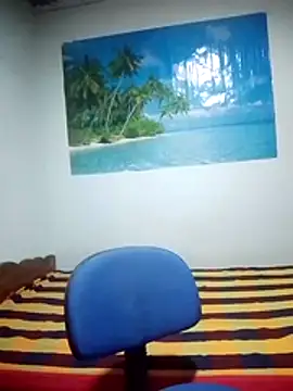 Snapshot of chocogirl15 chatting on 02-04-26, 07:03 chocogirl15 online show from 02-04-26, 07:03