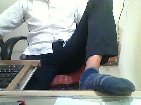 Snapshot of dream_king_1985 chatting on 02-17-26, 11:29 dream king 1985 online show from 02-17-26, 11:29