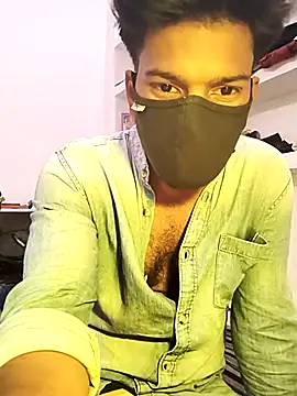 Snapshot of Hottlund6 chatting on 05-09-26, 02:55 Hottlund6 online show from 05-09-26, 02:55