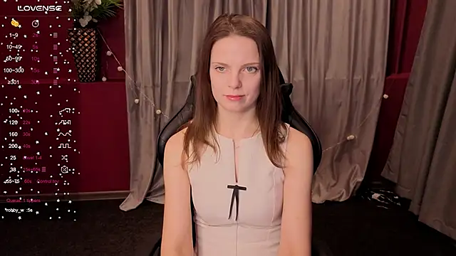 Snapshot of RoseWaulhgberg chatting on 01-18-26, 01:42 RoseWaulhgberg online show from 01-18-26, 01:42