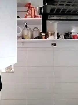 niiix 01 online show from 03-25-26, 06:47