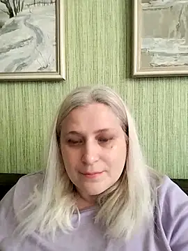 Snapshot of NyushaLollipop chatting on 05-05-26, 10:23 NyushaLollipop online show from 05-05-26, 10:23