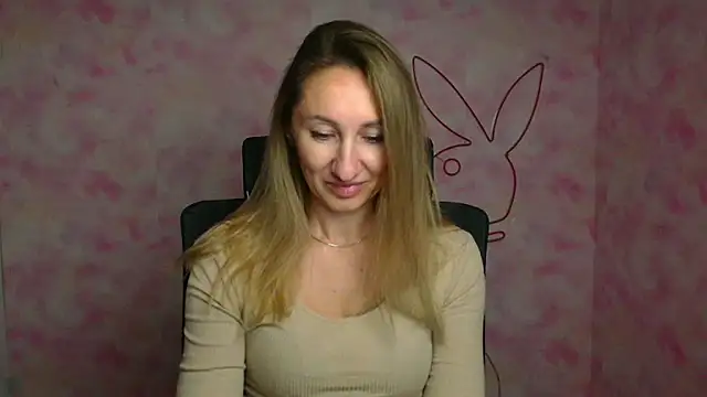 Diana Sweeet  online show from 04-15-26, 05:47