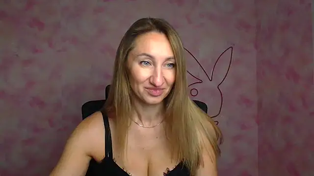 Diana Sweeet  online show from 04-16-26, 05:41