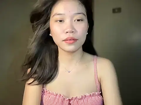 lovely amara19 online show from 04-18-26, 07:07