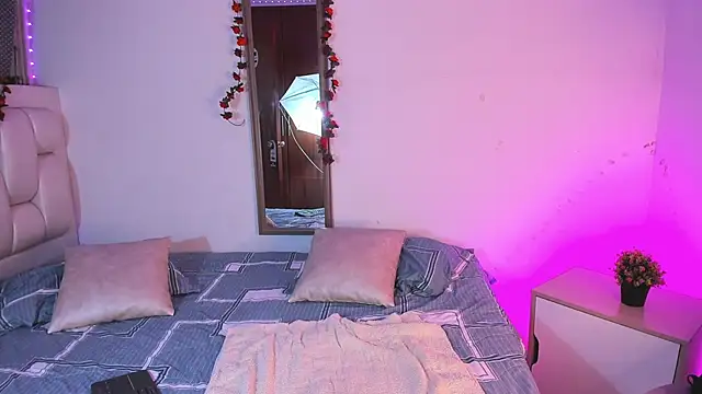 Snapshot of dirty_sexx_ chatting on 02-27-26, 09:37 dirty sexx online show from 02-27-26, 09:37