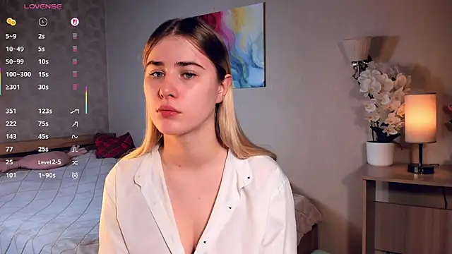 Snapshot of LuanaFincel chatting on 03-01-26, 01:07 LuanaFincel online show from 03-01-26, 01:07