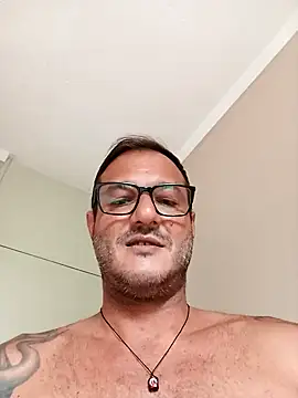 Snapshot of tio-roludo chatting on 02-02-26, 03:44 tio-roludo online show from 02-02-26, 03:44