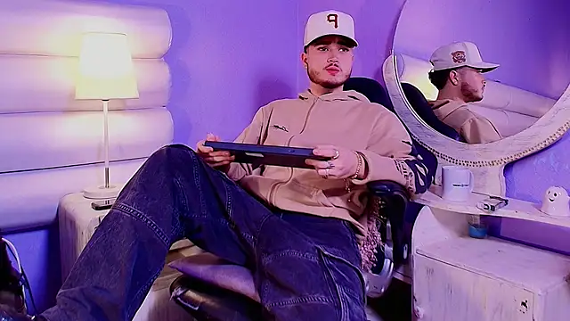 Salvattore Muller online show from 02-04-26, 01:22