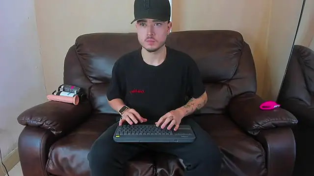 Salvattore Muller online show from 04-13-26, 10:26