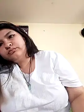 Snapshot of LauraHorny69 chatting on 06-15-26, 07:49 LauraHorny69 online show from 06-15-26, 07:49