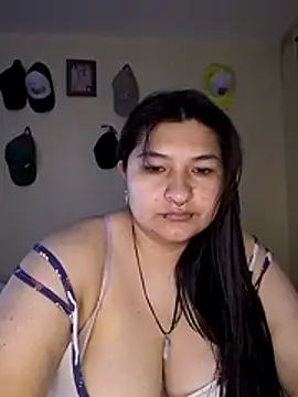 Snapshot of LauraHorny69 chatting on 06-27-26, 01:06 LauraHorny69 online show from 06-27-26, 01:06