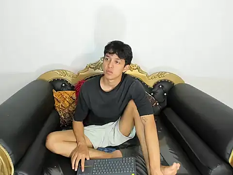 Snapshot of jisus_catt chatting on 01-18-26, 01:53 jisus catt online show from 01-18-26, 01:53