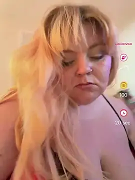 danikaFendyr online show from 06-20-26, 07:33