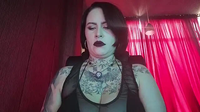 Mistressolivia07 online show from 05-30-26, 04:48