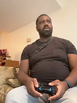 Snapshot of KOdaLion chatting on 02-12-26, 05:13 KOdaLion online show from 02-12-26, 05:13