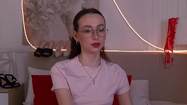 Emily Simon online show from 03-18-26, 04:26