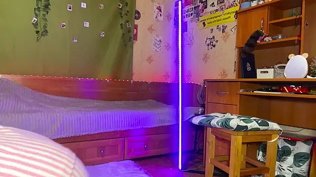 miss barbie111 online show from 03-12-26, 11:00