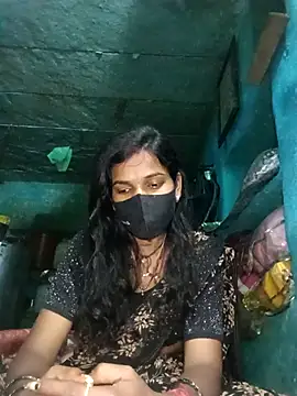 priyasharma899 online show from 02-02-26, 08:29