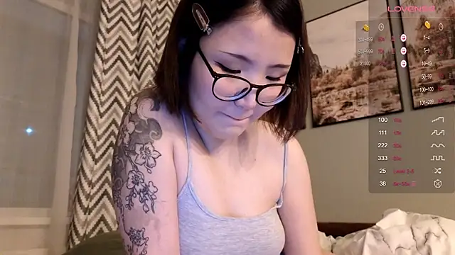 nullgirl online show from 02-11-26, 02:16