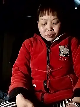 Snapshot of Sam-cute chatting on 02-20-26, 02:41 Sam-cute online show from 02-20-26, 02:41