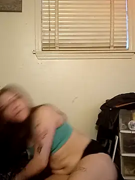 LadySn0w26 online show from 02-08-26, 12:41