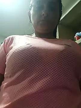 Snapshot of Luna_seductora12 chatting on 02-14-26, 12:07 Luna seductora12 online show from 02-14-26, 12:07