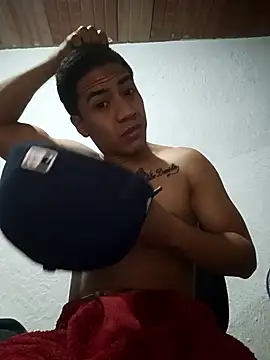 Snapshot of jheico_collins chatting on 02-04-26, 02:45 jheico collins online show from 02-04-26, 02:45