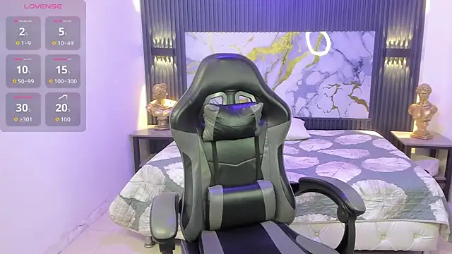 Amelia Lopez24 online show from 04-14-26, 08:04