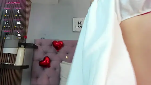 amber  moon1 online show from 02-14-26, 07:10